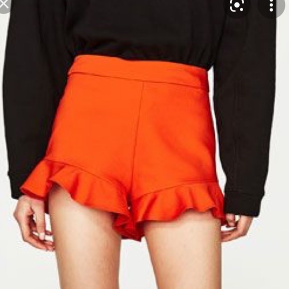 Zara Pants - Zara | ruffle hem shorts